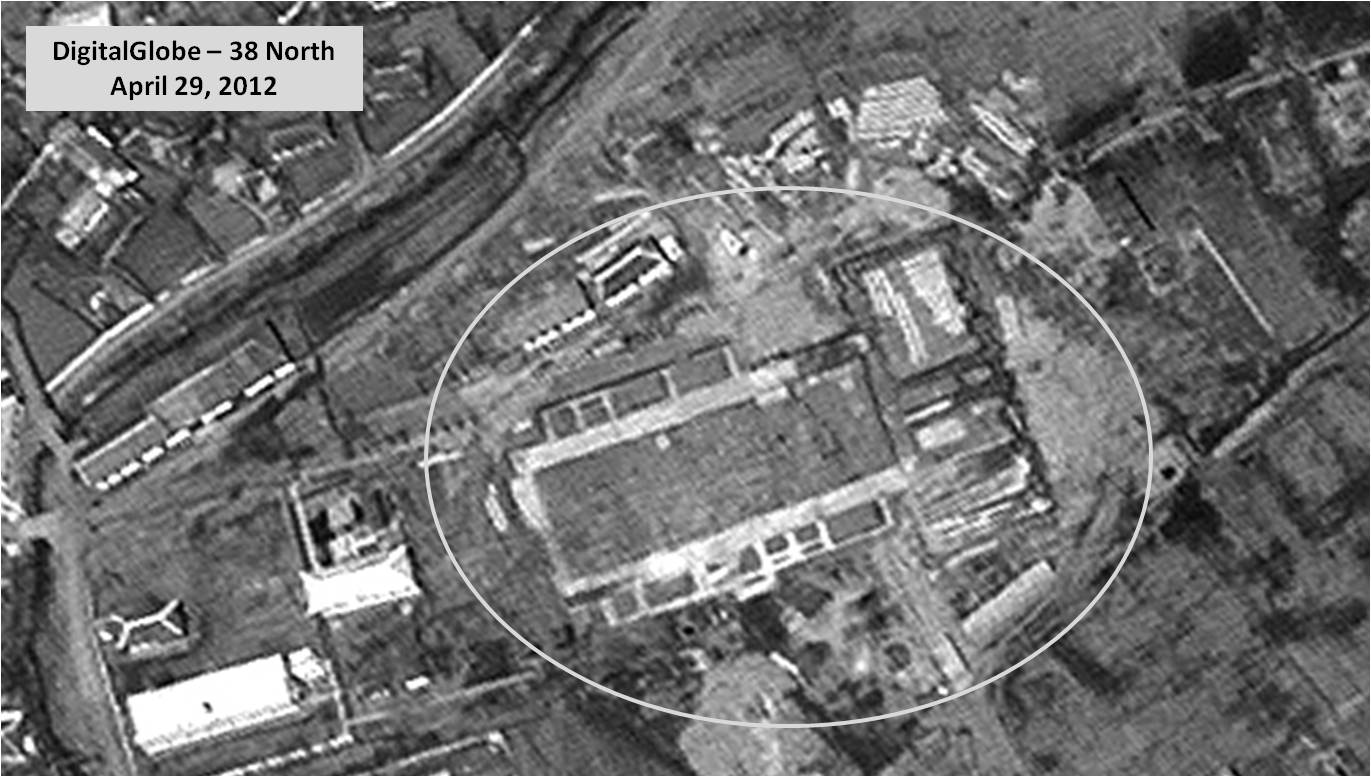 Early construction of a large probable missile assembly building. Image © 2012 DigitalGlobe, Inc.