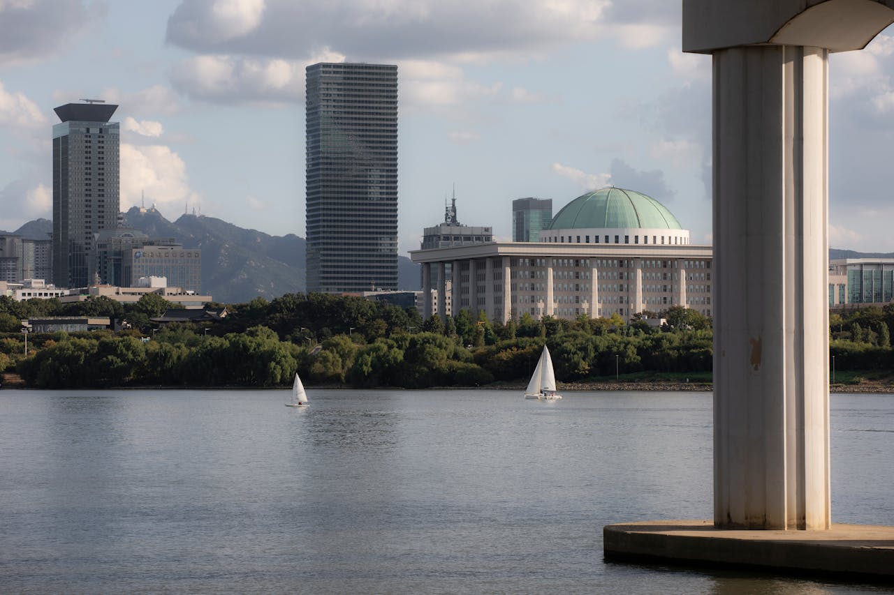 Over Three Decades of North Korea Policy Divide: South Korea Should Give Bipartisanship a Chance